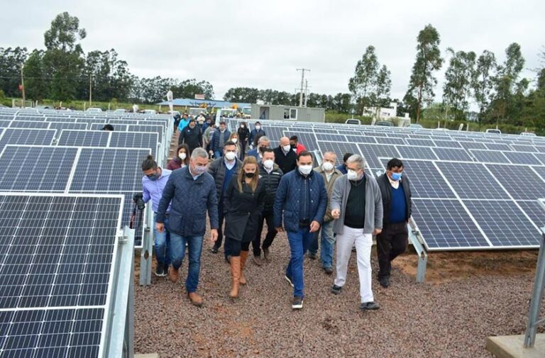 La primera Central de Energía Solar Fotovoltáica de Corrientes, otra apuesta a la industria verde