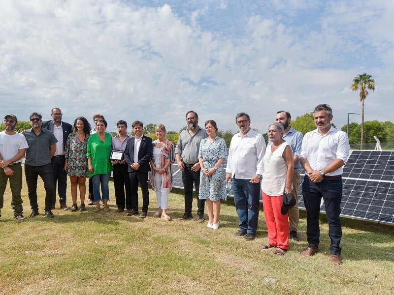Provincia de Buenos Aires inauguró su parque solar híbrido de la isla Martín García.