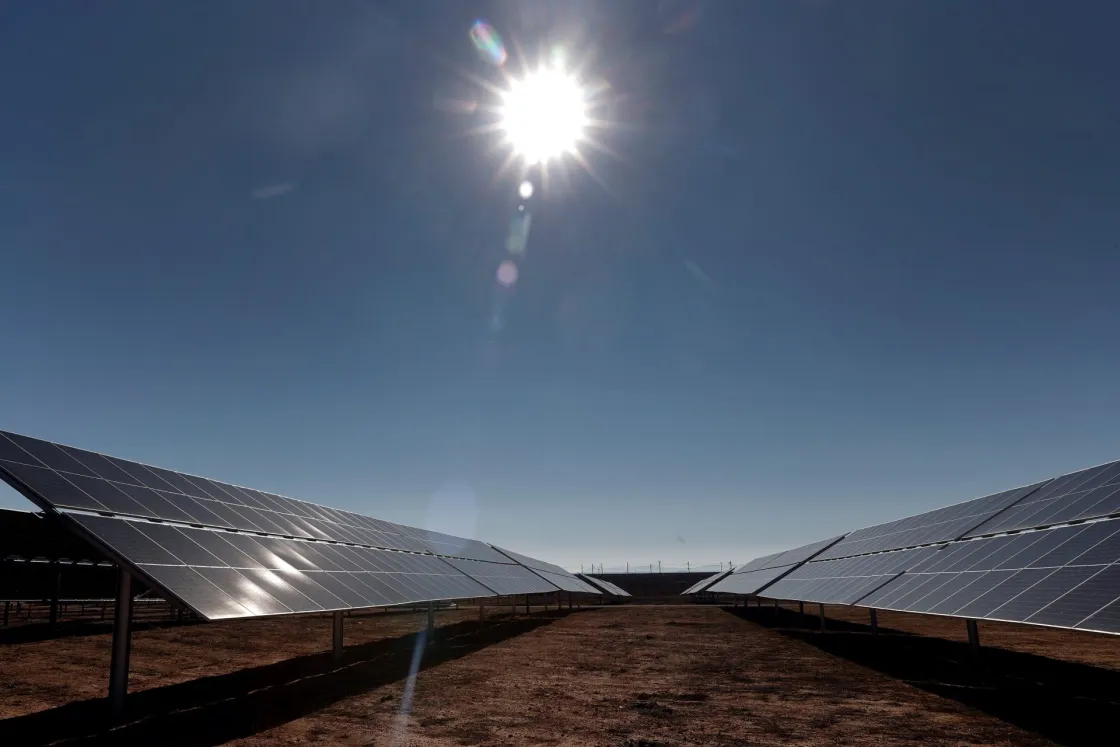 Empresarios impulsan la energía solar para la reconstrucción en México tras Otis